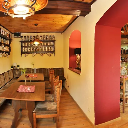 Hotel Edelhof 3*
