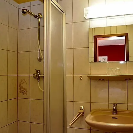 Thueringer Edelhof Hotell Uhlstädt