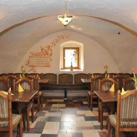 Thueringer Edelhof Uhlstädt